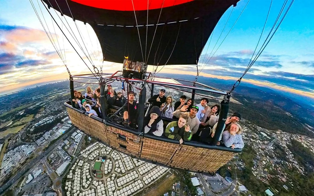 Gold Coast Hot Air Balloon Flight with Transfers Image 4
