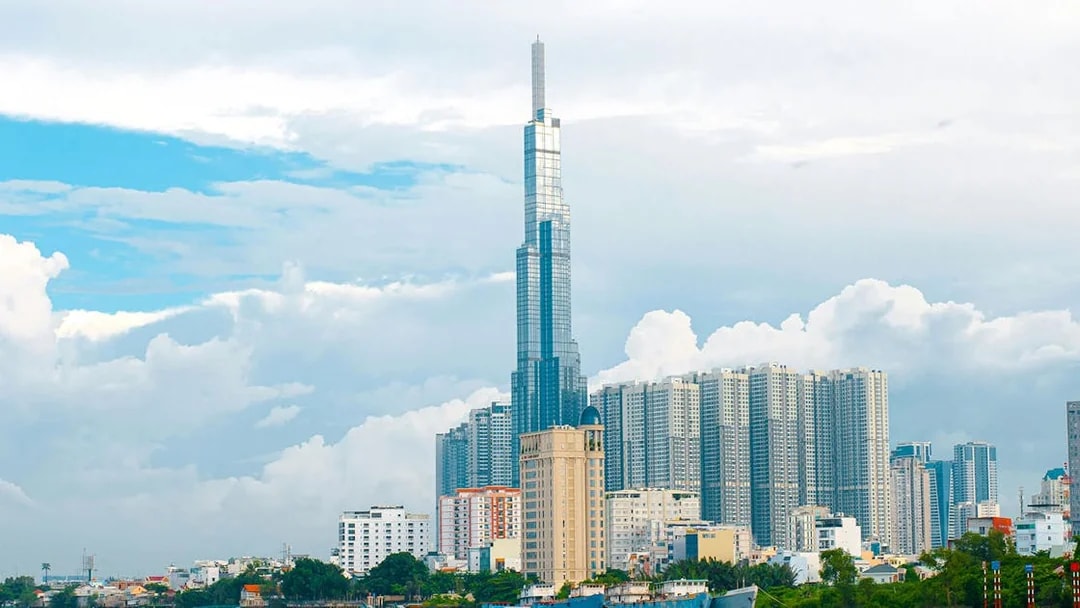 Landmark 81 skyscraper in Ho Chi Minh City skyline.