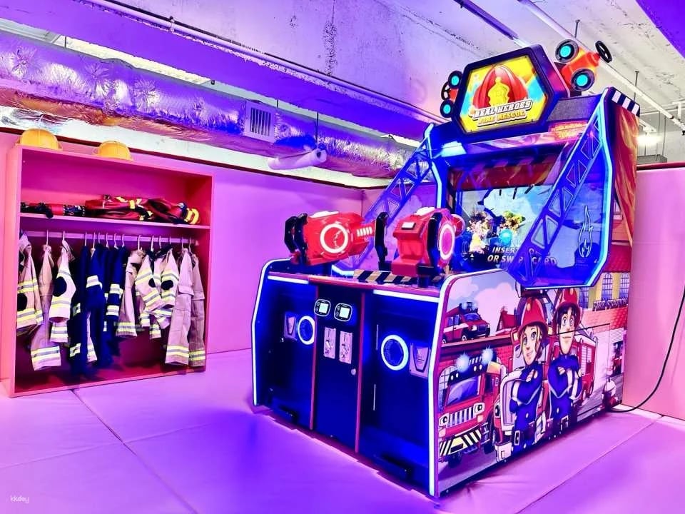 [Great Place for Families] Tuen Mun Kingdom Indoor Playground Admission Ticket | 9000 sq ft | 23 Play Areas | Electric Cars & Horn Slides & Huge Ocean-Themed Ball Pit & Slide Track & Large Trampoline Area & Role-Playing Area and many other play areas