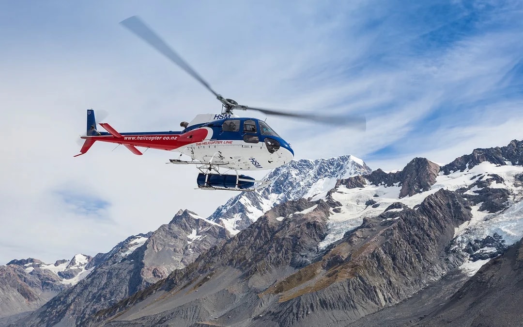 Guided Heli-Hike Tour on Tasman Glacier Image 11
