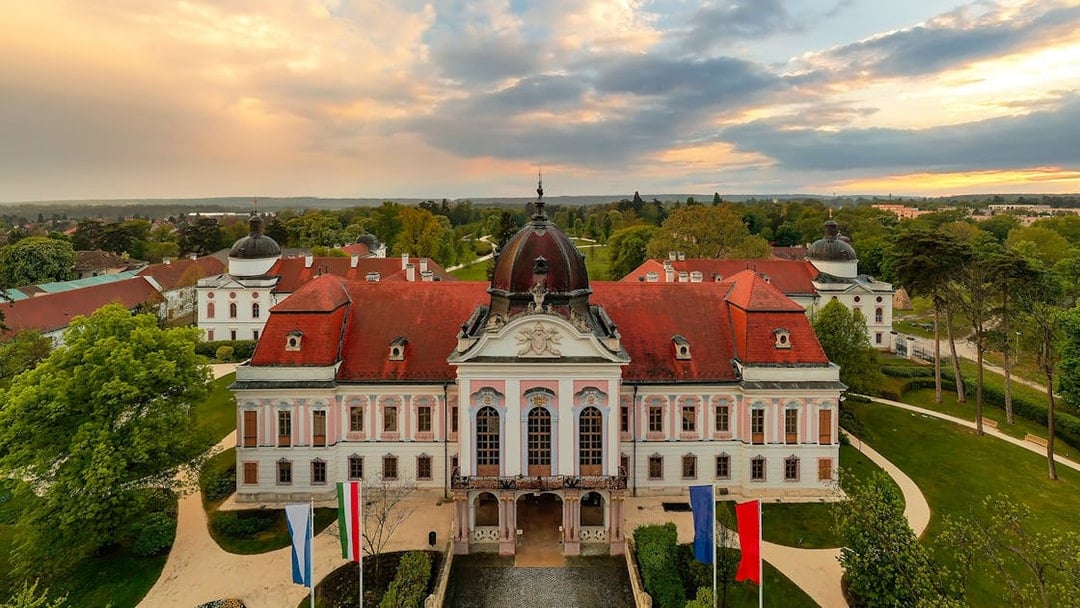 Guided Tour of Gödöllő Royal Palace from Budapest