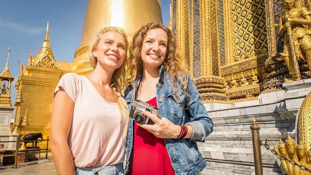 Guided Tour of Grand Palace & Temples of Bangkok