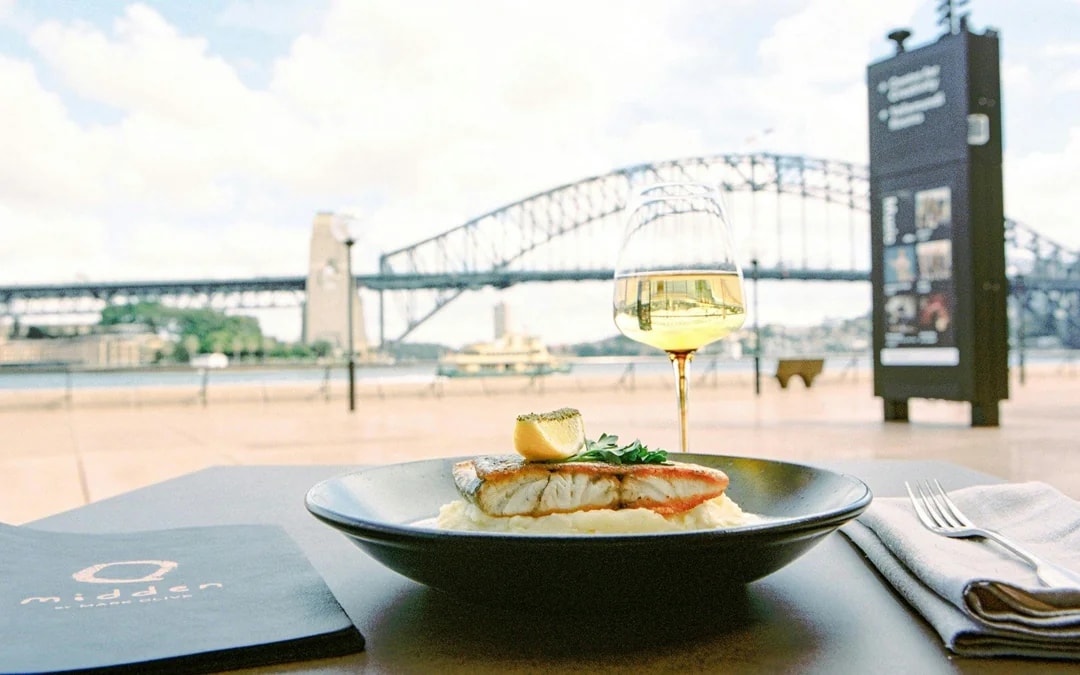 Guided Tour of Sydney Opera House in Multiple Languages with Meal & Drink Image 2