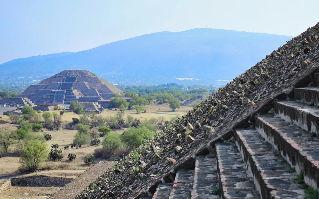 From Mexico City: Teotihuacán Guided Day Tour Image 7