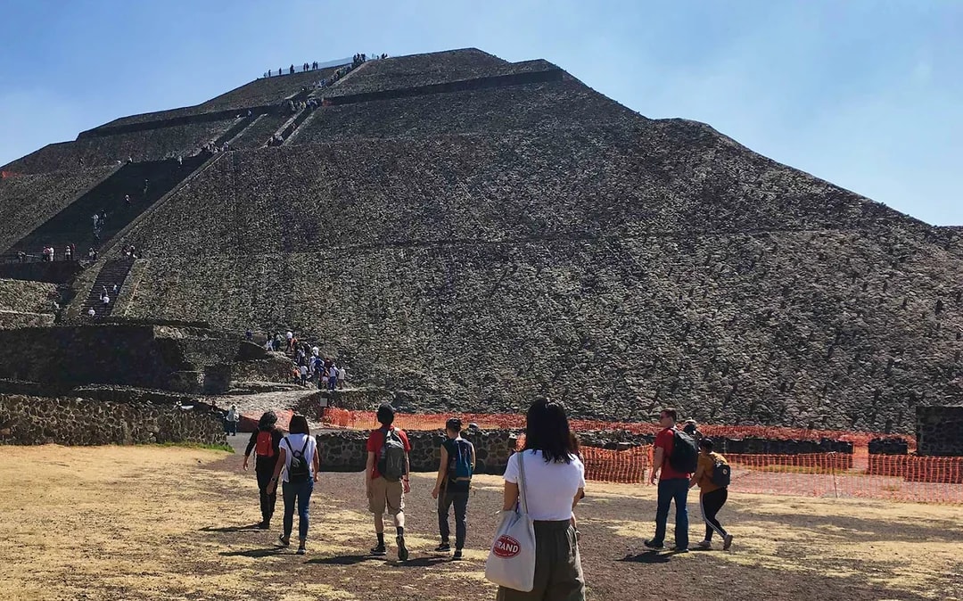 From Mexico City: Teotihuacán Guided Day Tour Image 4