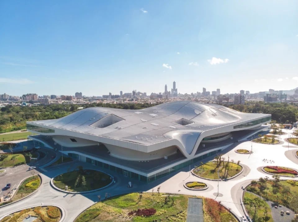 Guided tour of the National Arts and Culture Center, Weiwuying, Kaohsiung