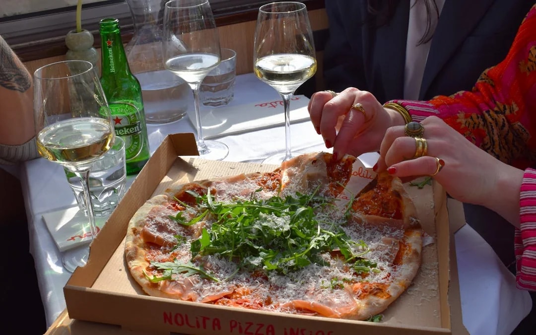 Haarlem Canal Dinner Cruise with Freshly Baked Nolita Pizza Delivered On Board Image 8