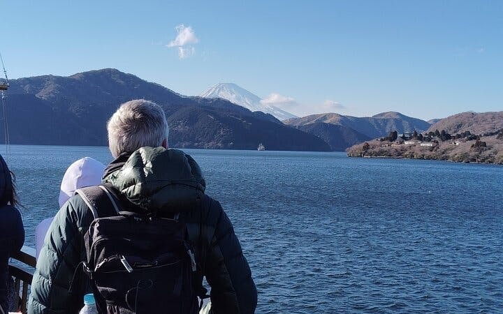 Hakone Guided Tour of Scenic and Cultural Landmarks with Multi-Transport Exploration Image 9
