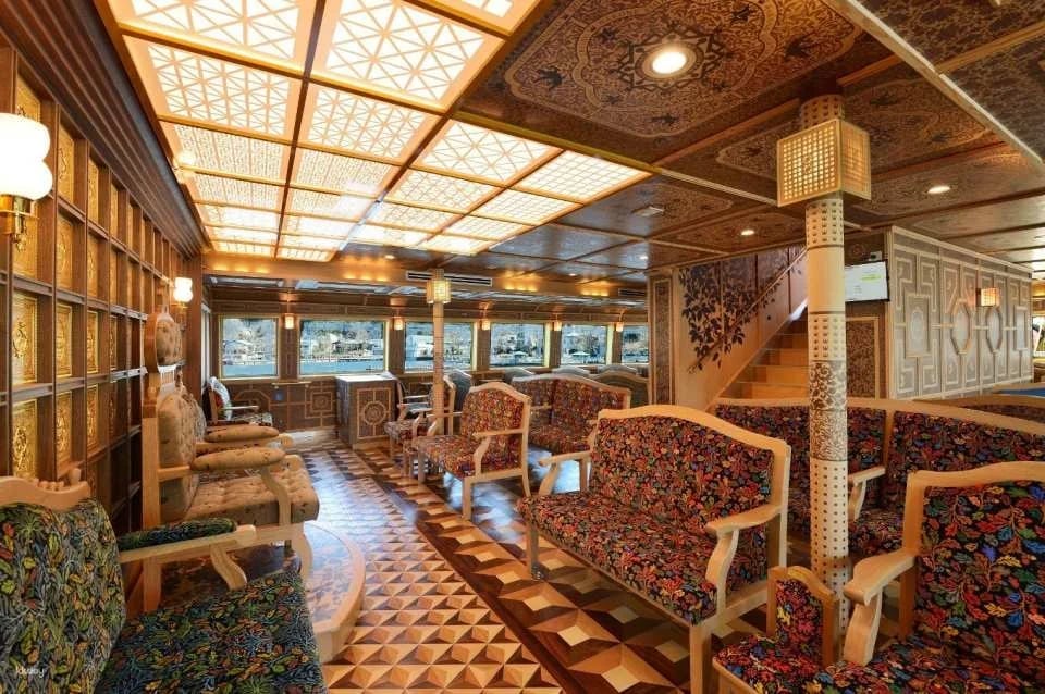 Hakone | Hakone Pirate Ship - Lake Ashi One-Way Ferry Ticket