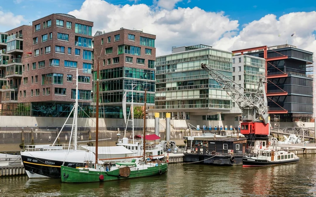 Hamburg: 3-Hour Food Tour of HafenCity with Elbphilharmonie Plaza Access Image 9