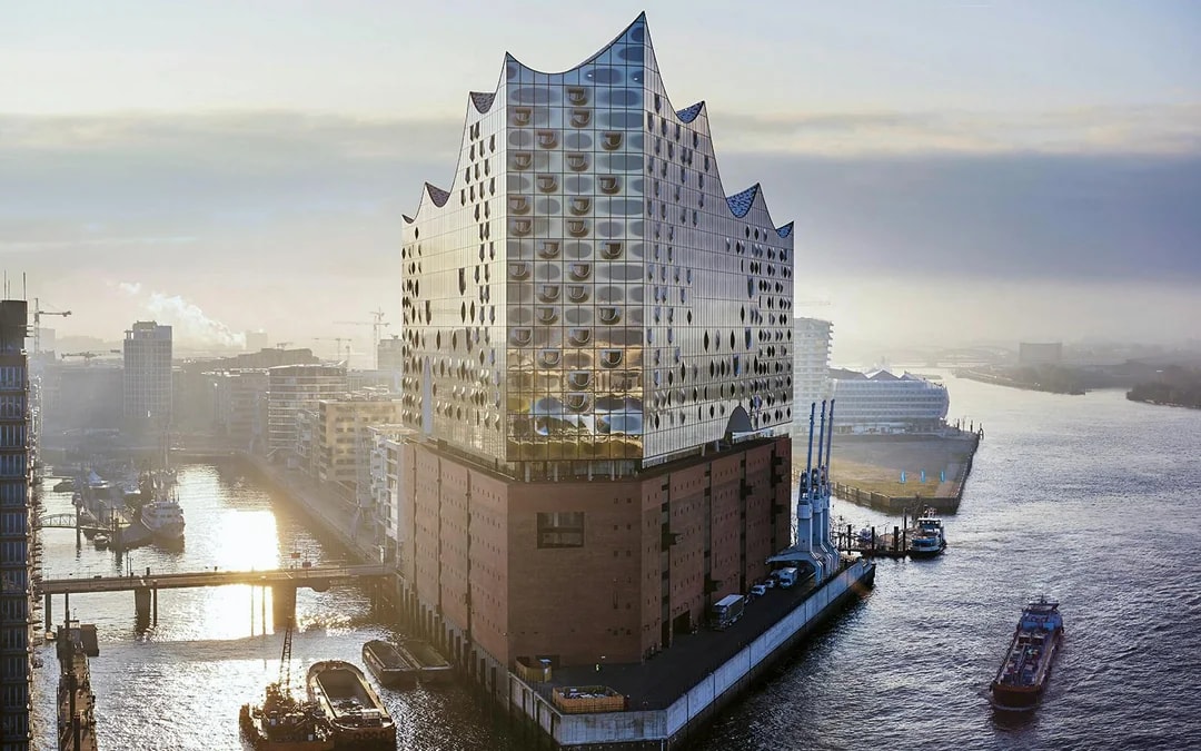Hamburg: Elbphilharmonie Guided Tour with Access to the Plaza Image 6