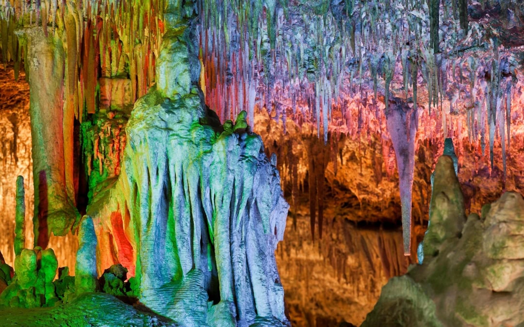 Hams' Caves with Optional Transfers Image 6