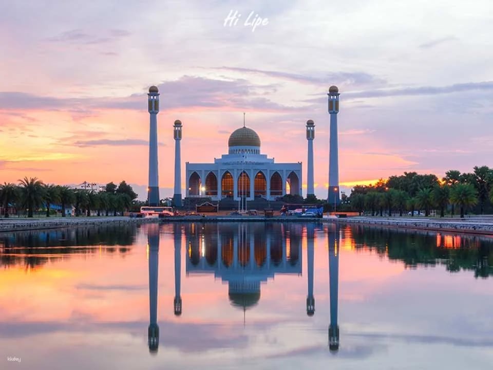 Hat Yai City & Floating Market Evening Private Tour | Thailand