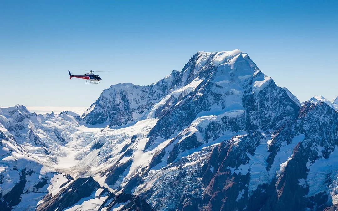 Helicopter Tour of Mount Cook with Alpine Landing Image 7