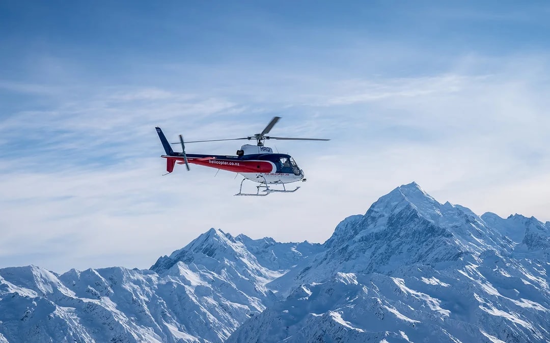 Helicopter Tour of Mount Cook with Alpine Landing Image 8