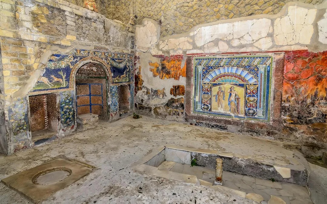 Herculaneum Guided Tour with Skip-the-Line Tickets Image 6