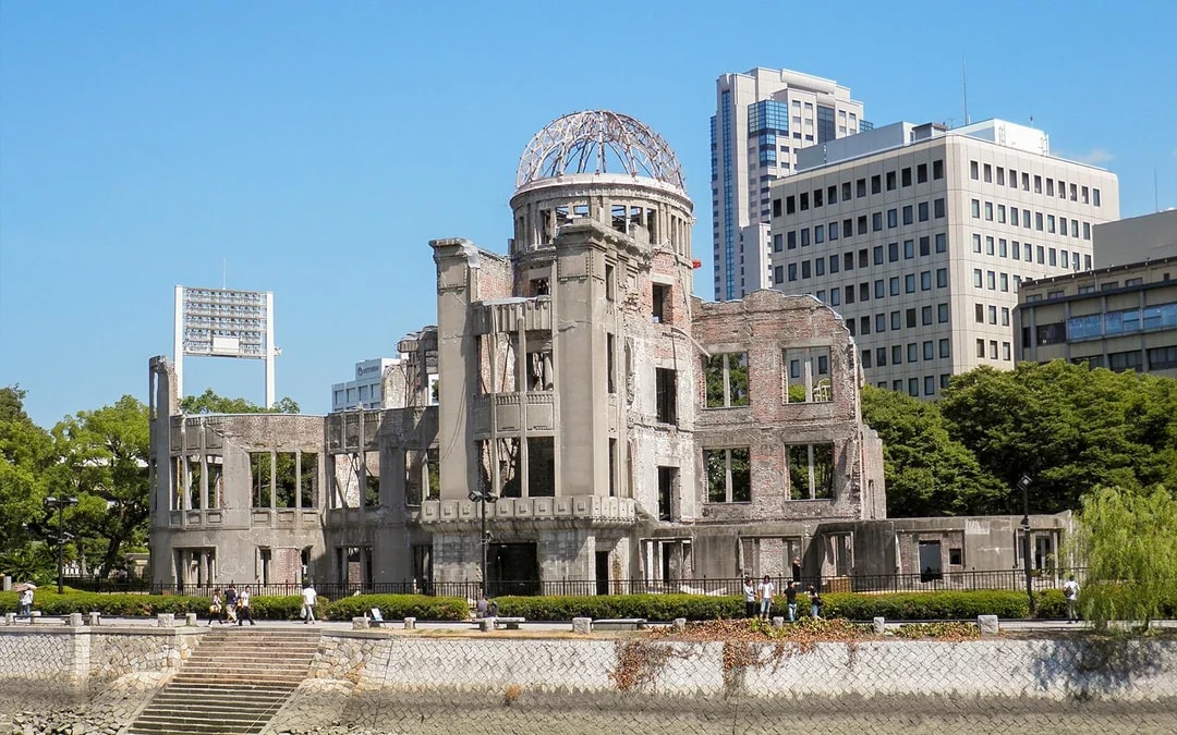 Hiroshima Meipuru-pu: 1-Day Hop-On Hop-Off Bus Tour of Hiroshima Image 2