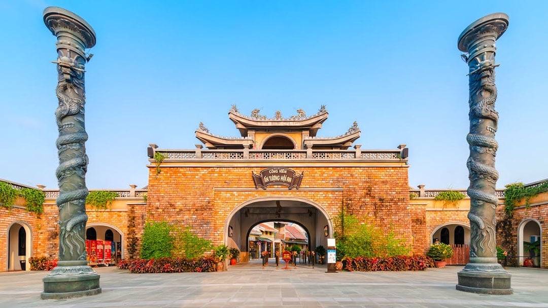Entrance to Impression Theme Park with dragon pillars, Vietnam.