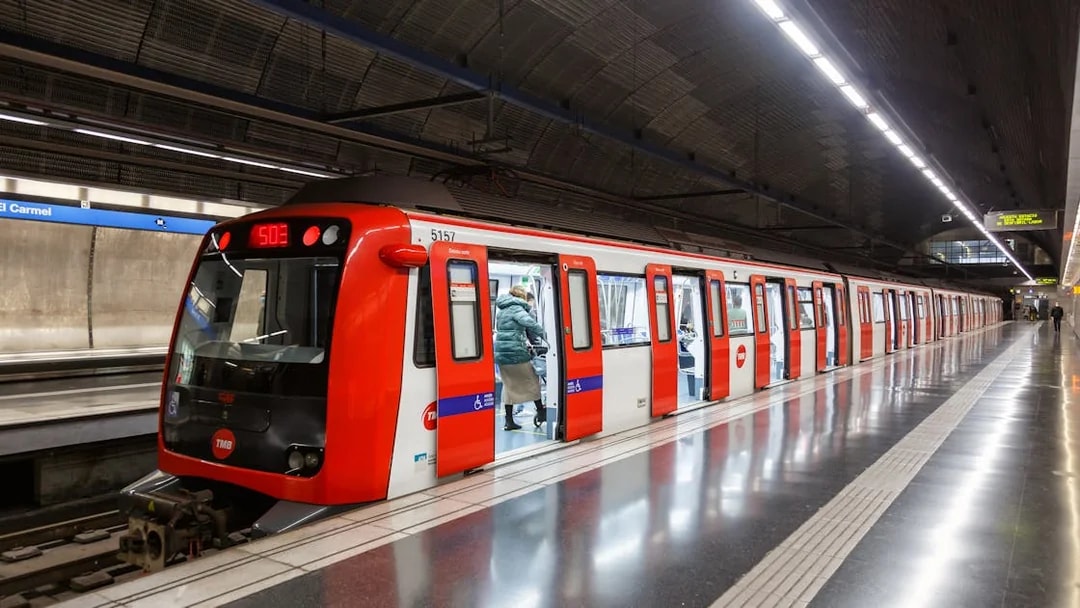 Barcelona metro train at a station, a common route to Camp Nou.