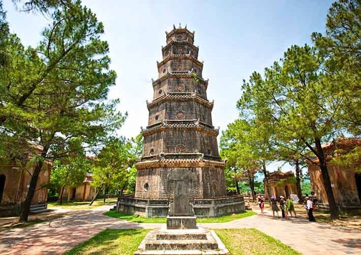 HUE CITY TOUR