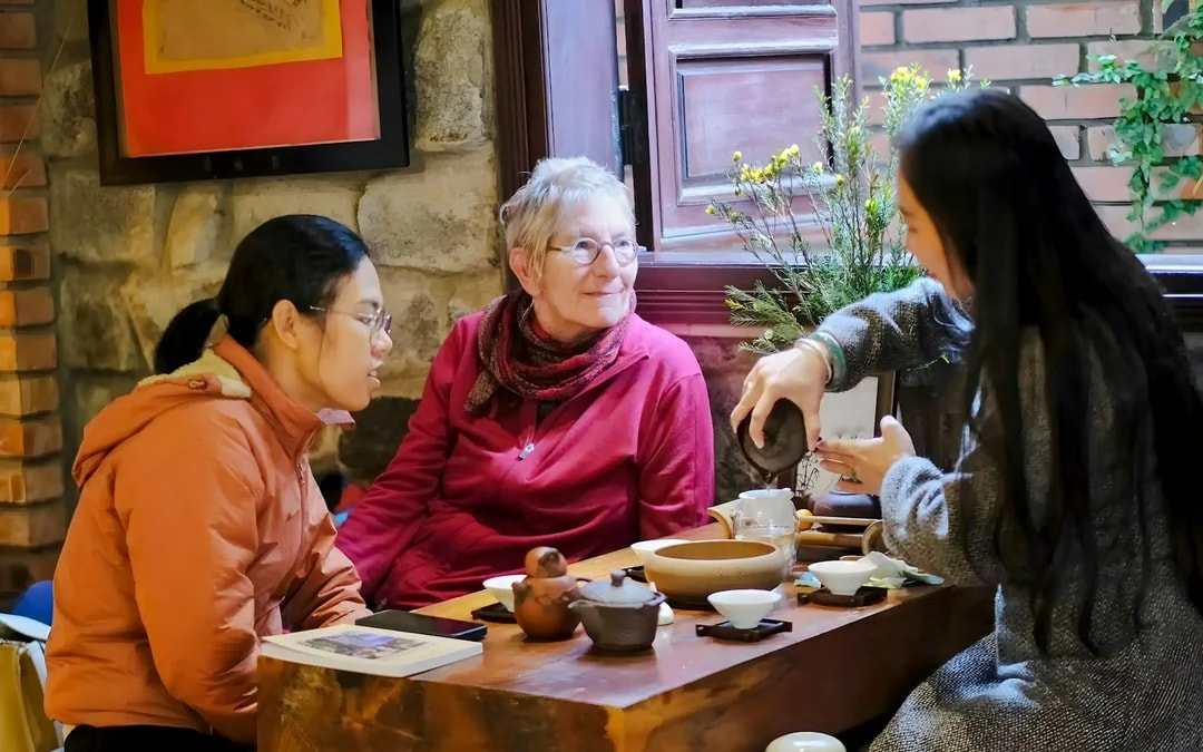 Hue Private Tea Ceremony, Thien Mu Pagoda Visit and Paper Flower Workshop Image 2