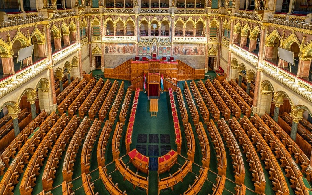 Hungarian Parliament Audio Guided Tour Image 3