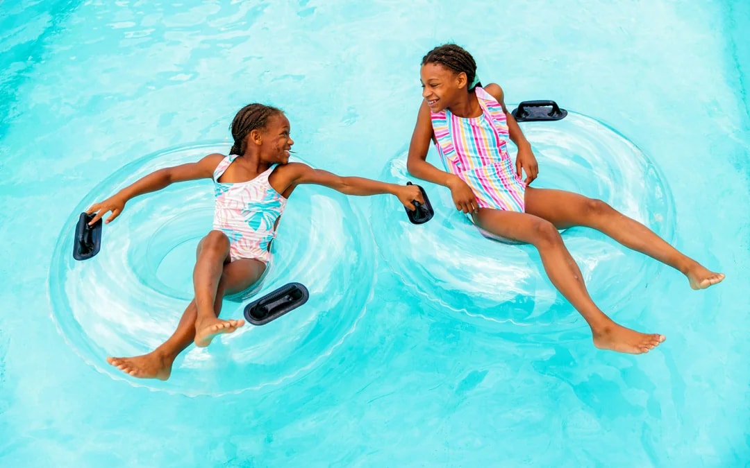 Hurricane Harbor Arlington One Day Ticket Image 4