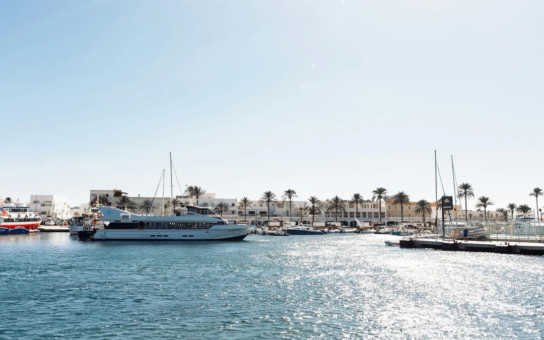 Ibiza to Formentera Round-Trip Ferry Ticket Image 9