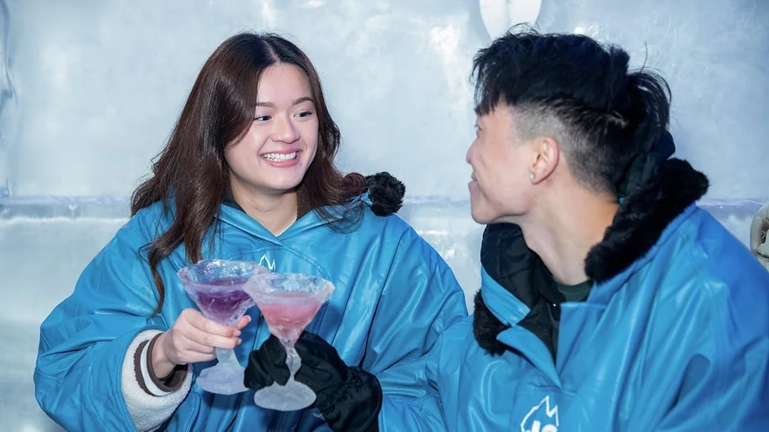 Couple enjoying cocktails at IceBar Surfers Paradise.