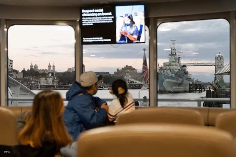 IFS Cloud Cable Car ride and Uber Boat by Thames Clippers one-way ticket
