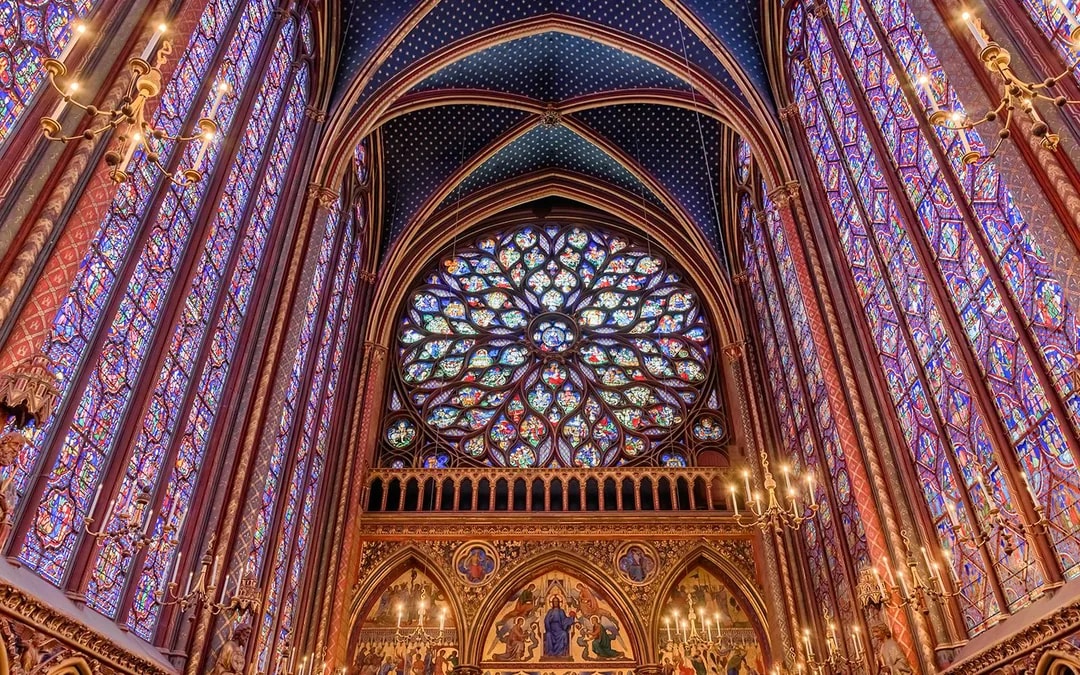 Île de la Cité Guided Tour with Sainte-Chapelle Tickets Image 10