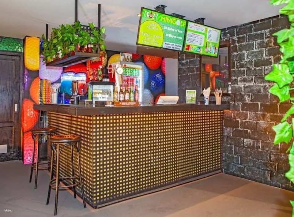 Indoor Crazy Minigolf in Puerto del Carmen