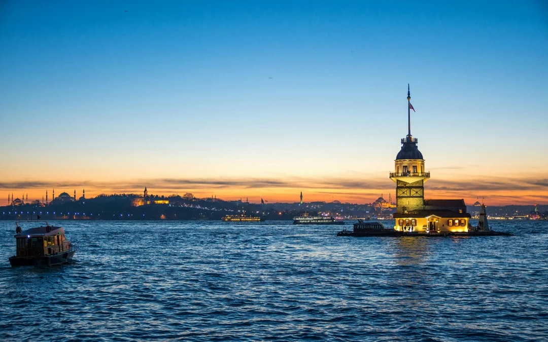 Istanbul Bosphorus Dinner Cruise with Turkish Night Show and Unlimited Soft Drinks Image 11