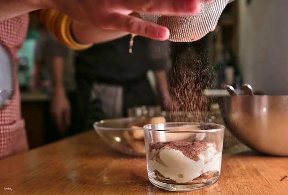 Italian Cooking Class and Dinner at a Chef's House