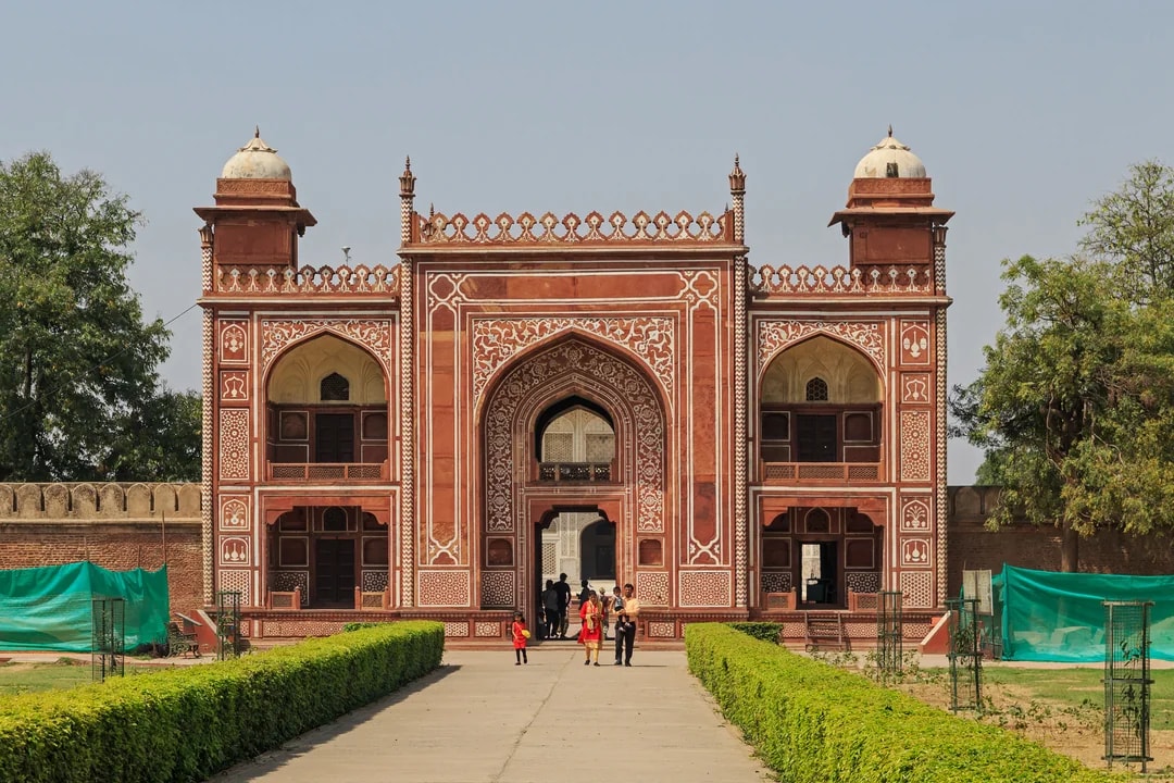 Itimad-ud-Daulah Instant Entry Ticket (No Wait Access) experience image 3