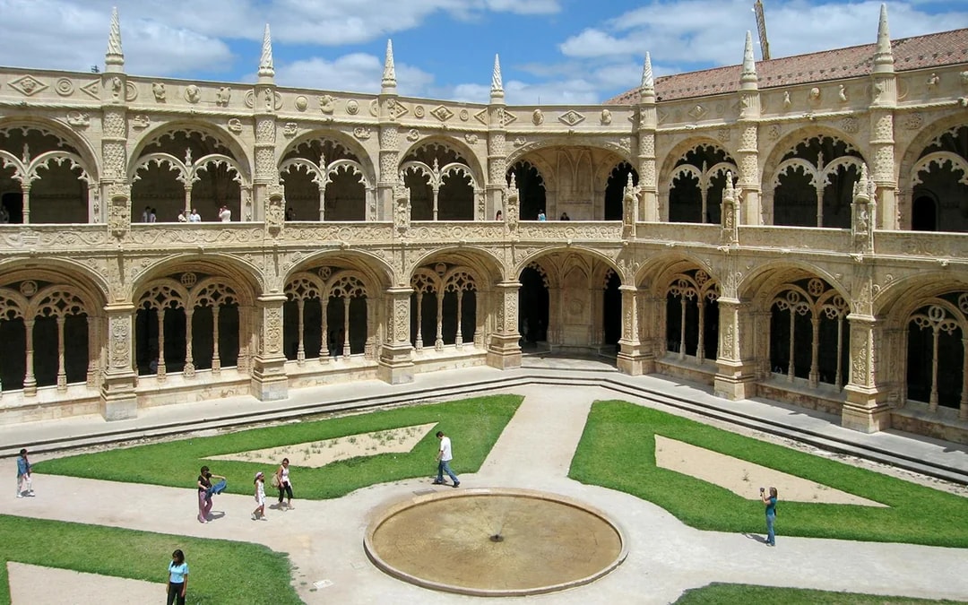 Jerónimos Monastery Entry Tickets Image 4