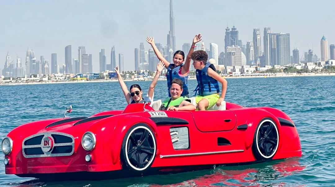 Jet Car Tour of Burj Al Arab with Photos & Videos Image 4