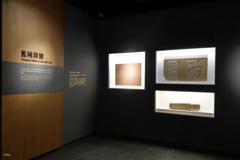 Kaohsiung Zuoying Cultural Walking Package