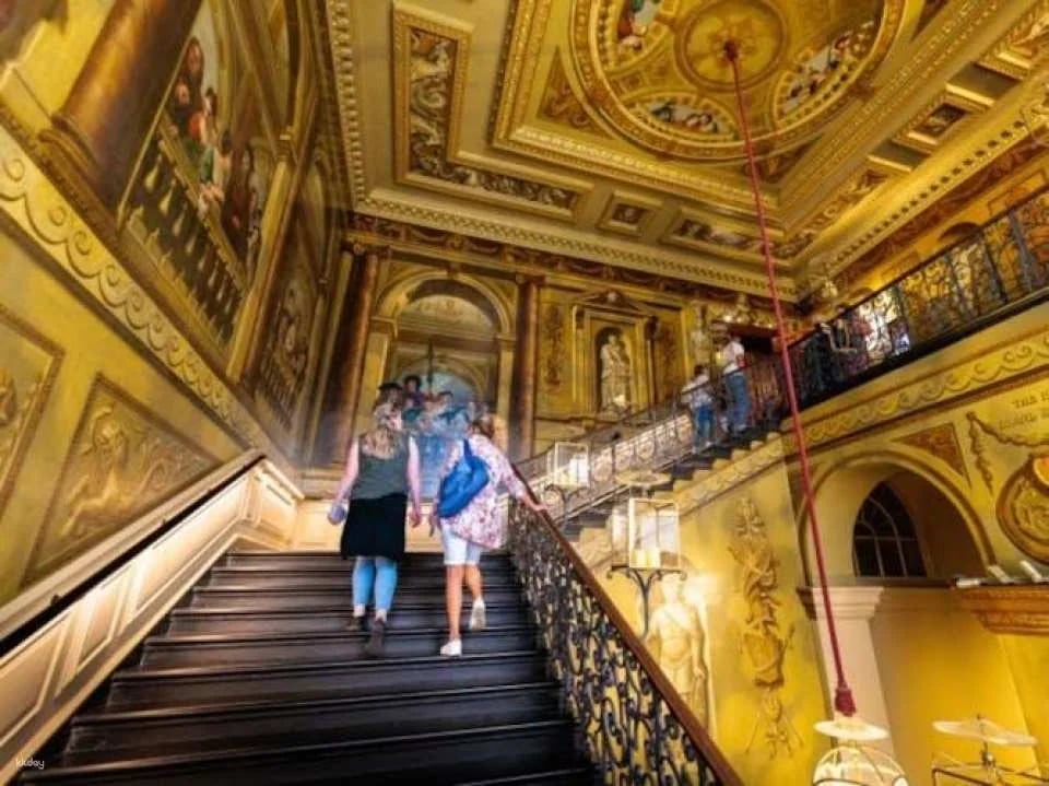 Kensington Palace and Westminster Walking Guided Tour