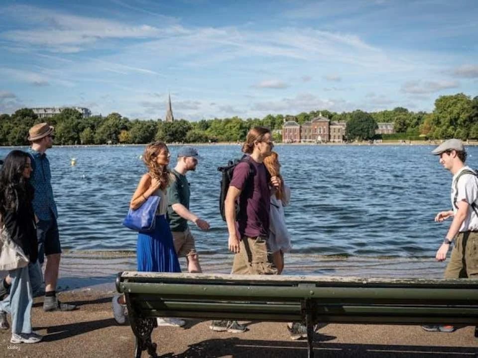 Kensington Palace and Westminster Walking Guided Tour