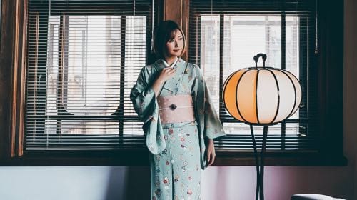 Japan Colored Weaving Nara Park Kasugataisha Shrine Mount Wakakusa Tōdai-ji Toshodaiji Deer Kimono Rental Tokyo Kyoto Experience Reservation Booking Trip Moments Kiyomizu-dera Temple Photography