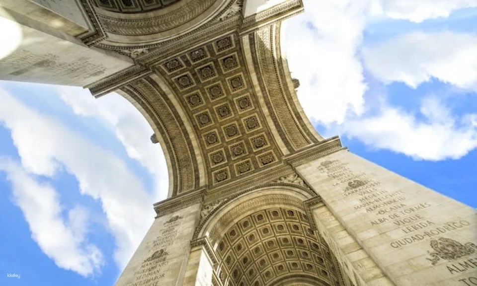 Entrance Tickets to the Arc de Triomphe's Rooftop (117092)