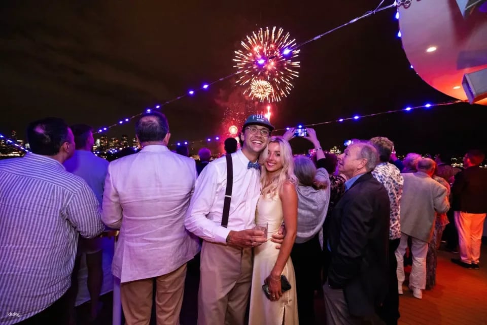 2027 New Year’s Eve | The Jackson Dinner Cruise & Fireworks Show in Sydney