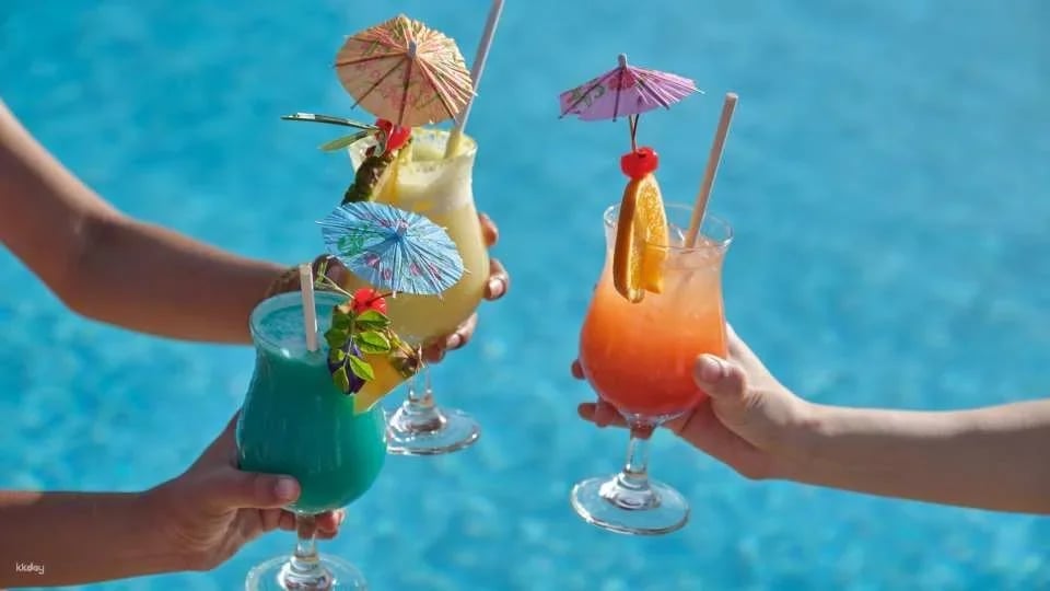The Tides Hotel Boracay: Surrender Day Spa Rest & Relaxation Package (Traditional Filipino Massage, Unlimited Tea & PHP500 Food Credits with Pool Access) | Philippines