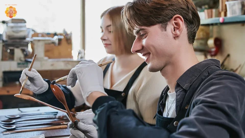 Lacquerware DIY Experience: Create a Traditional Mother-of-Pearl Spoon | Seoul, Korea
