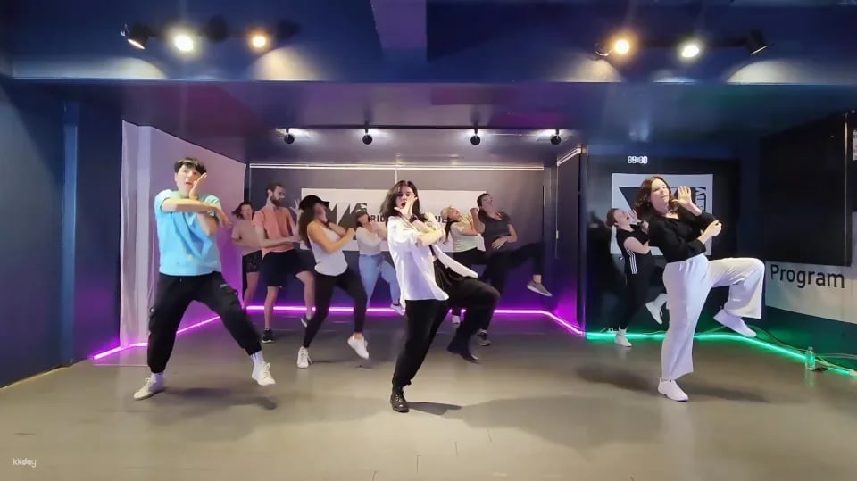 K-Pop Dance Class in Gangnam, Seoul with Video Shooting & Editing | South Korea