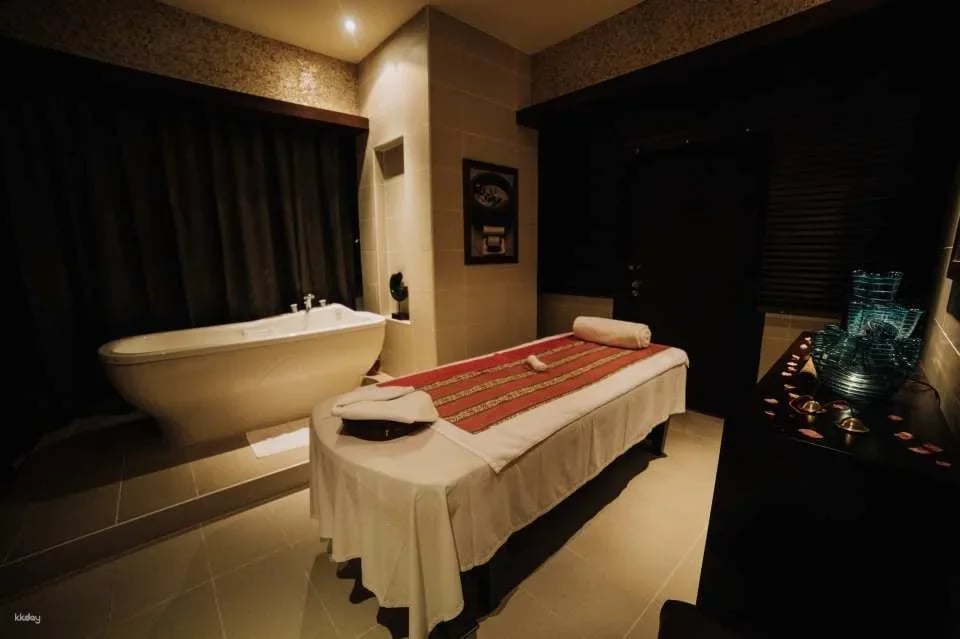 Luxury Spa Massage Experience at The Retreat Spa, Okada Manila | Philippines