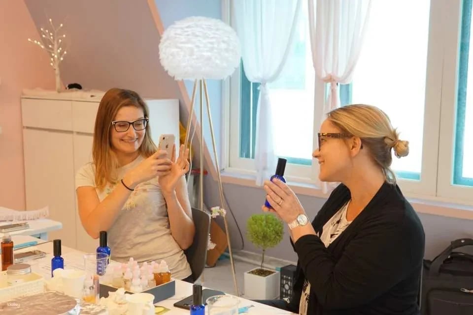 Korea Lipstick and Skin Care Products DIY Experience
