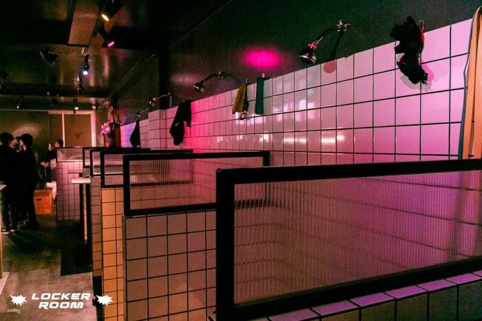 Taipei｜Locker Room Macho Show｜Nightlife Party Bar Experience｜Near Ximending