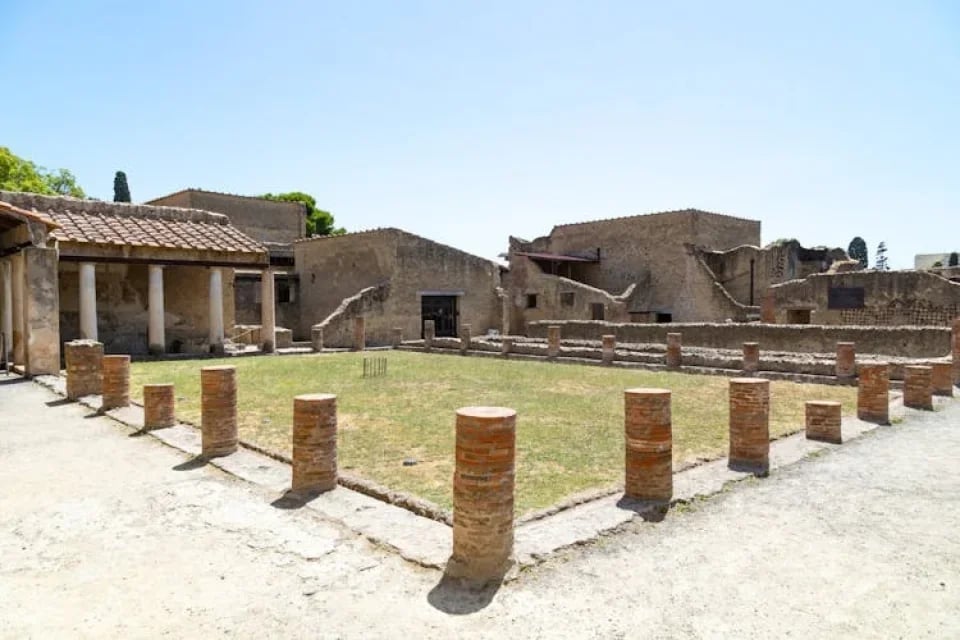 Herculaneum private and personalized tour with a local guide